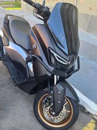YAMAHA NMAX CONNECTED 160 ABS 